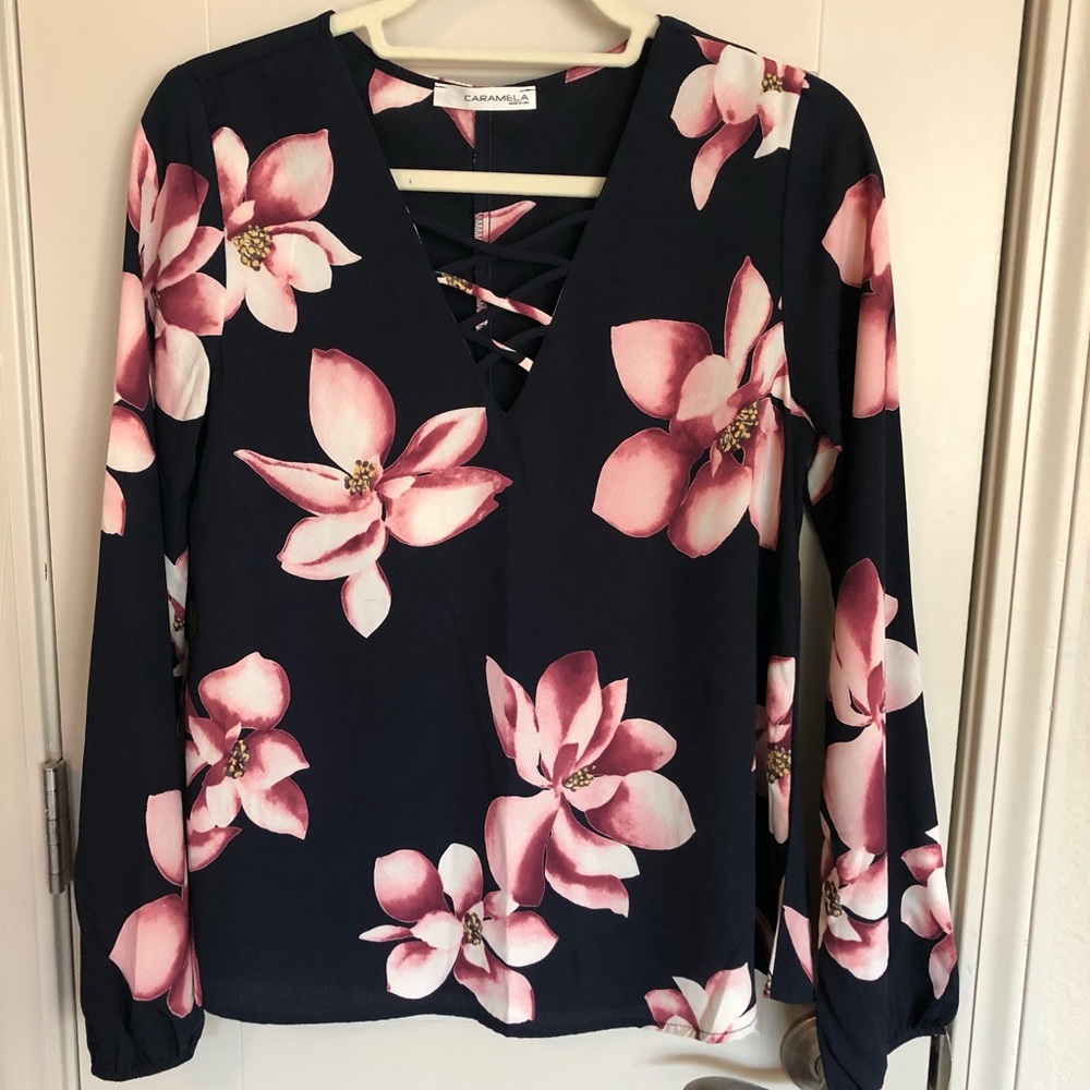 Caramela Long-Sleeve Floral Blouse